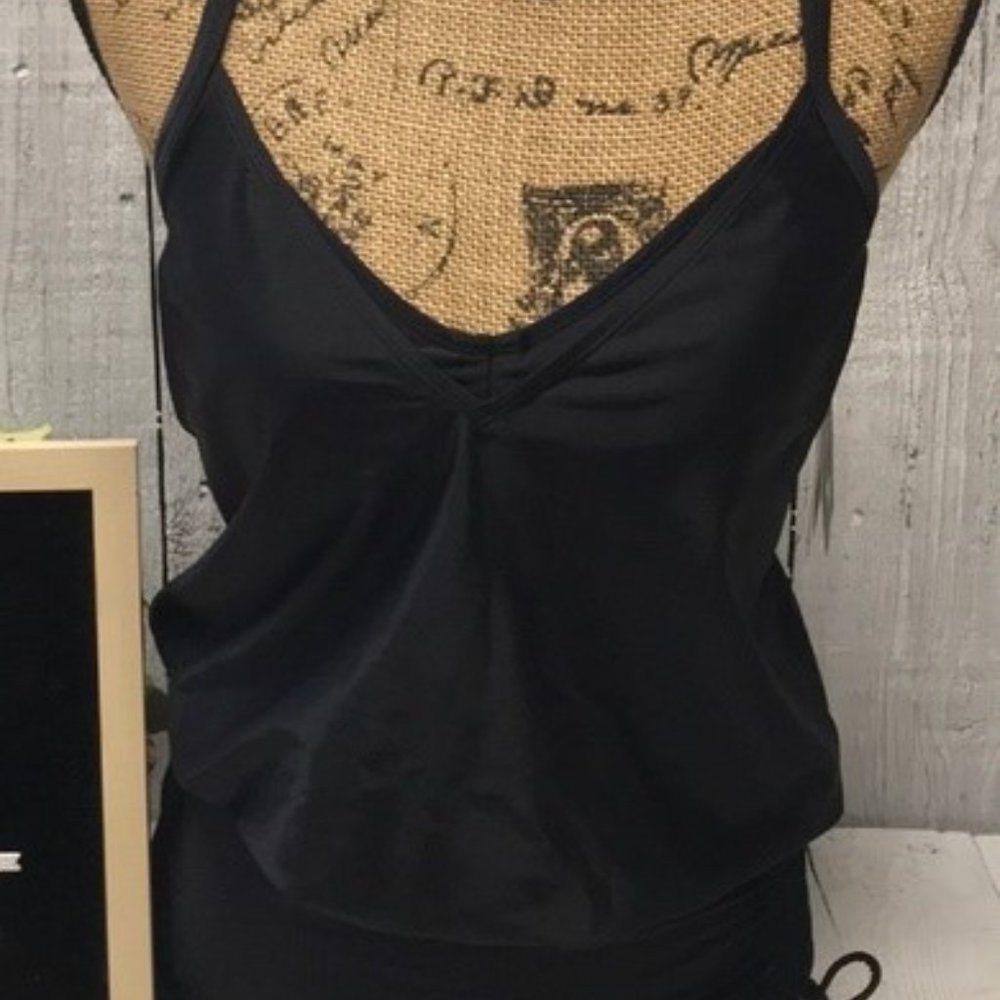 Athleta Tankini 34 B/C - NWT  -  Slimming!